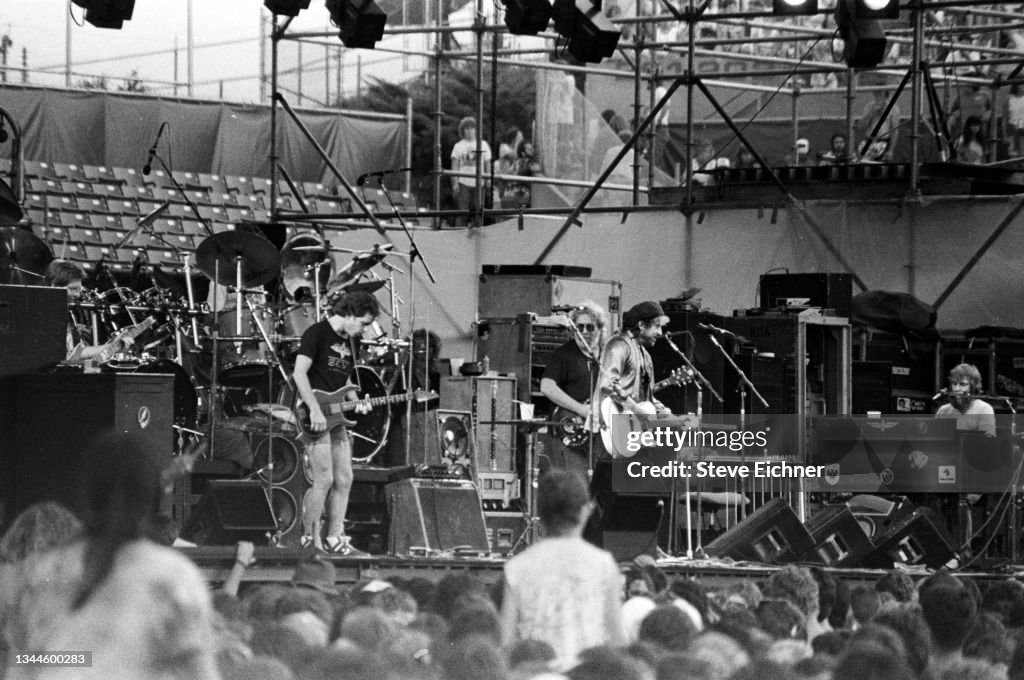 Bob Dylan And The Grateful Dead