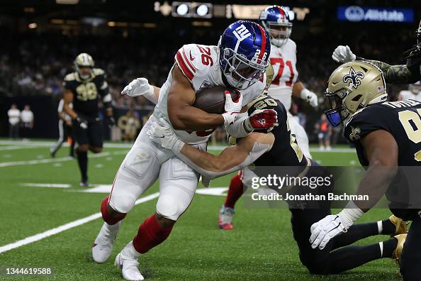New York Giants v New Orleans Saints New York Giants v New Orleans Saints