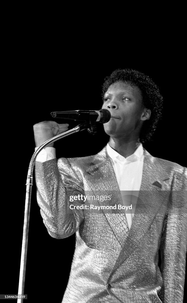 Devoe Singer Singer Ronnie DeVoe of New Edition performs at the U.I.C. Pavilion in ...