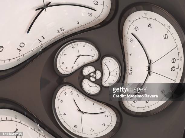 endless time spiral. - old clock stock-fotos und bilder