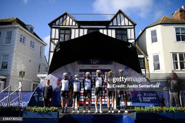 General view of Jessica Allen of Australia, Ane Santesteban Gonzalez of Spain, Janneke Ensing of Netherlands, Lucy Kennedy of Australia, Sarah Roy of...