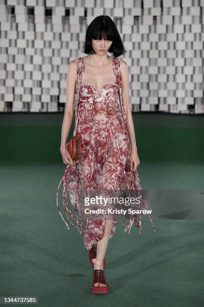 Model walks the runway during the Stella Mc Cartney Spring/Summer 2022 show as part of Paris Fashion Week on October 04, 2021 in Paris, France.