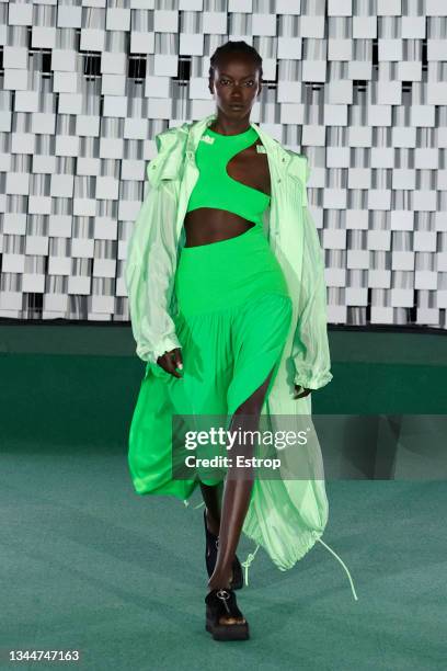 Model walks the runway during the Stella McCartney Womenswear Spring/Summer 2022 show as part of Paris Fashion Week on October 04, 2021 in Paris,...