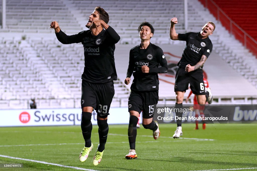 Royal Antwerp FC v Eintracht Frankfurt: Group D - UEFA Europa League