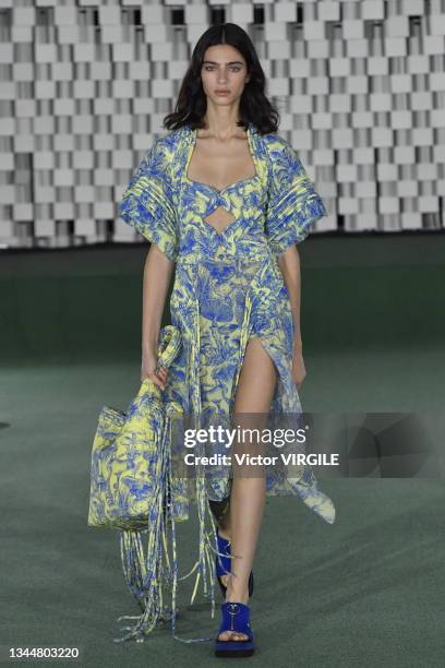 Model walks the runway during the Stella McCartney Ready to Wear Spring/Summer 2022 fashion show as part of the Paris Fashion Week on October 4, 2021...