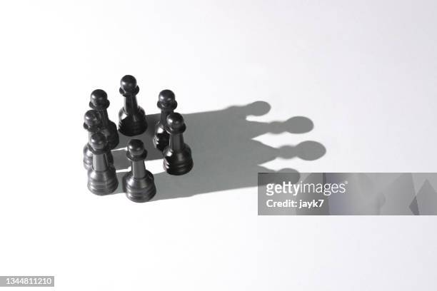 leadership - chess concept stock pictures, royalty-free photos & images