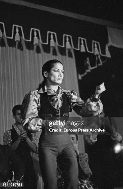 The flamenco dancer Carmen Amaya during one of her performances in Madrid.