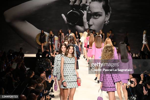 Models walk the runway during the finale of the Chanel Womenswear Spring/Summer 2022 show as part of Paris Fashion Week on October 05, 2021 in Paris,...