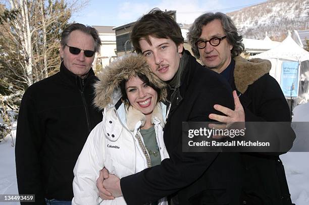 Sam Shepard , Fairuza Balk, Gabriel Mann and Wim Wenders, director