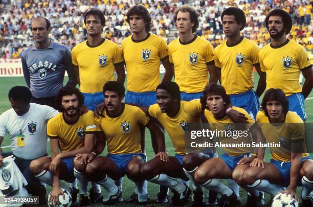 Brazil Team line up back row Valdir Perez, Josè Leandro Fereira, Oscar, Roberto Falcao, Luizinho, Junior front row massage therapist, Socrates,...