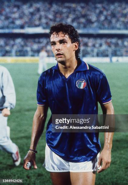 Roberto Baggio of Italy looks on during the World Cup 1990 match between Italy and Uruguay on 25 June in Rome, Italy.