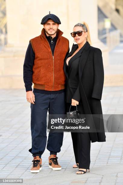 Mauro Icardi and Wanda Nara attend the Louis Vuitton Womenswear Spring/Summer 2022 show as part of Paris Fashion Week on October 05, 2021 in Paris,...