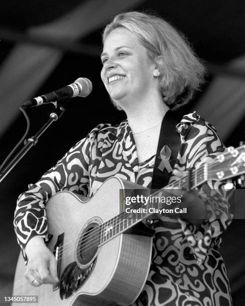 Mary Chapin Carpenter perfoms at the New Orleans Jazz & Heritage Festival on May 1, 1997.