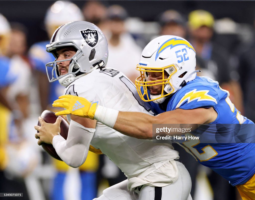 Las Vegas Raiders v Los Angeles Chargers