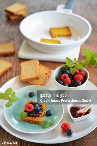 rusk poor knight with jam and fresh fruits on a tray (vegan) - rusk stock pictures, royalty-free photos & images