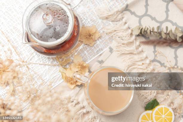 milk tea - black tea stock pictures, royalty-free photos & images