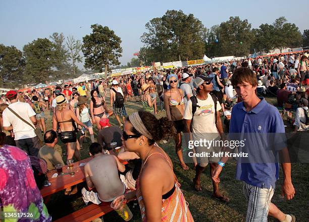 General view of the atmosphere during Bonnaroo 2011 on June 11, 2011 in Manchester, Tennessee.