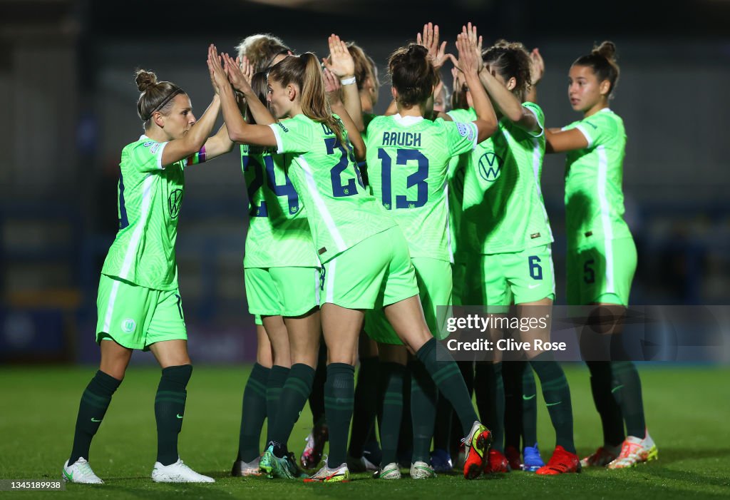 Chelsea FC Women v VfL Wolfsburg: Group A - UEFA Women's Champions League