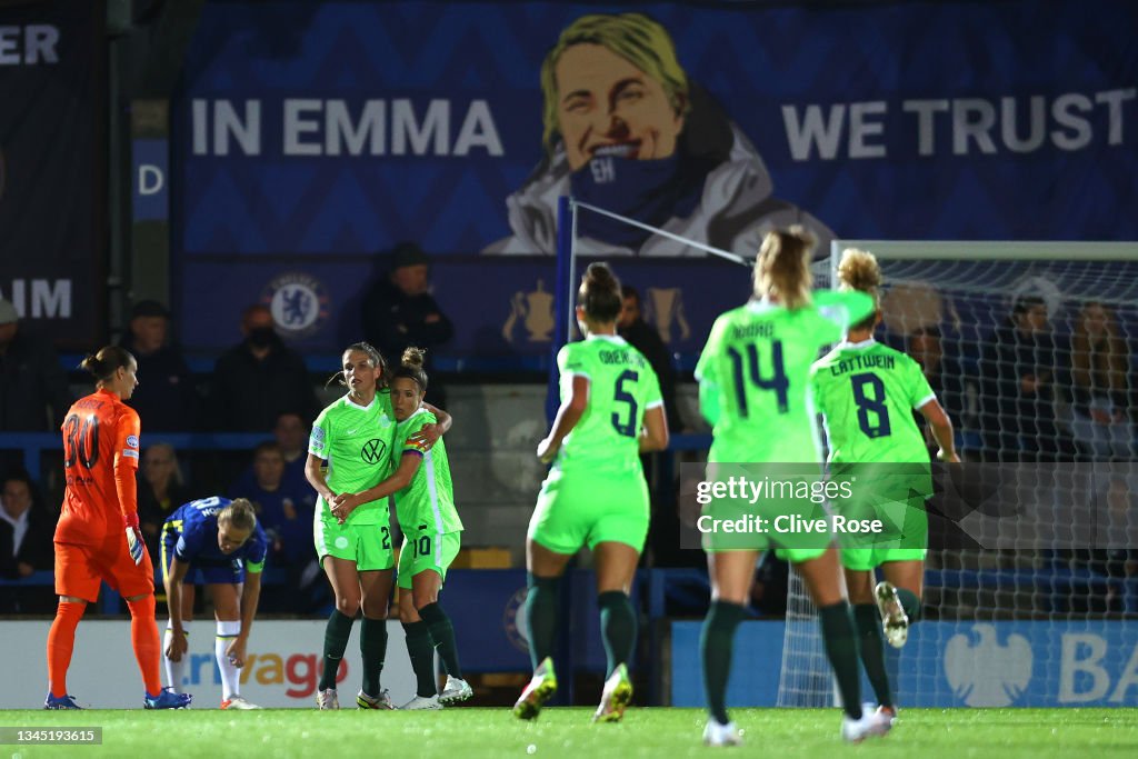 Chelsea FC Women v VfL Wolfsburg: Group A - UEFA Women's Champions League