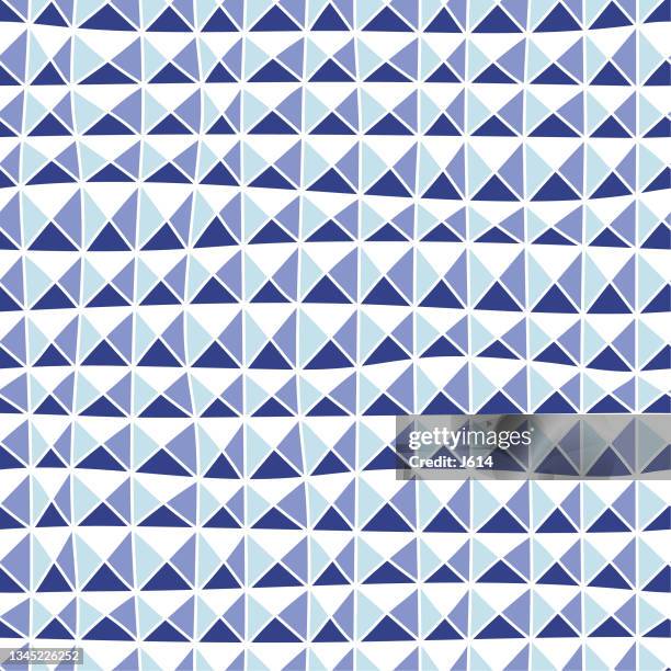 handgezeichnete dreiecke nahtloses muster - rohdiamant stock-grafiken, -clipart, -cartoons und -symbole