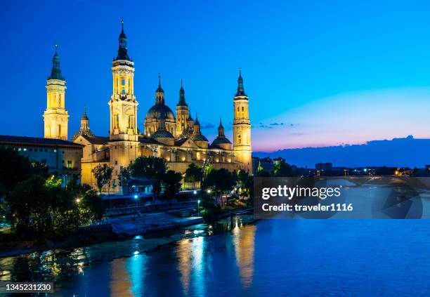 cathedral-basilica of our lady of the pillar in zaragoza, spain - zaragoza city stock pictures, royalty-free photos & images