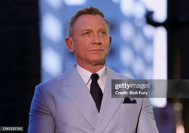 Daniel Craig attends the Hollywood Walk of Fame Star Ceremony for Daniel Craig on October 06, 2021 in Hollywood, California.