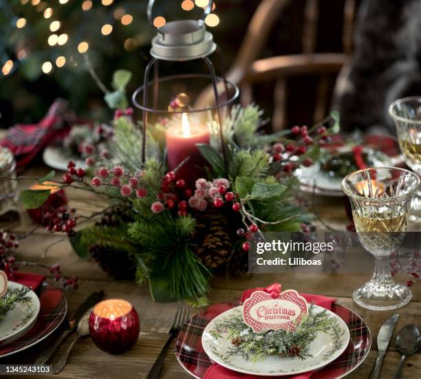 christmas dining table - centre piece stock pictures, royalty-free photos & images