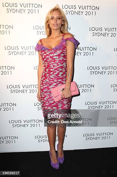 Cheyenne Tozzi arrives at the Louis Vuitton Maison reception on December 2, 2011 in Sydney, Australia.