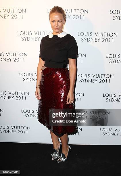 Lara Bingle arrives at the Louis Vuitton Maison reception on December 2, 2011 in Sydney, Australia.