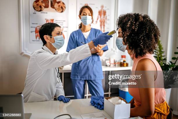 your temperature says a lot about your state of health - infectious disease control stock pictures, royalty-free photos & images