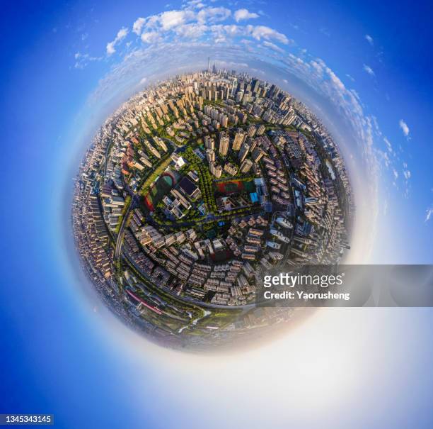 360 degree panorama view of shanghai city - fish eye - fotografias e filmes do acervo