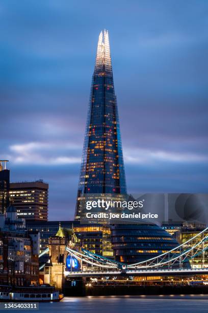 vertical, tower bridge, the shard, butler wharf, london, england - views of london from the shard tower stock-fotos und bilder