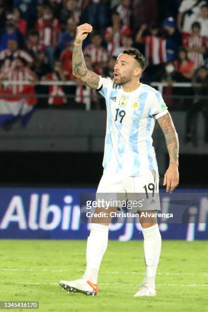 Nicolas Otamendi of Argentina gestures during a match between Paraguay and Argentina as part of South American Qualifiers for Qatar 2022 at Estadio...