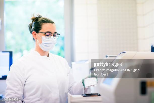 354 Shell Engineers Stock Photos, High-Res Pictures, and Images - Getty ...