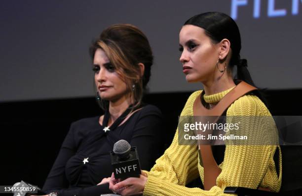 Actresses Penelope Cruz and Milena Smit attend the "Parallel Mothers" press conference during the 59th New York Film Festival at The Film Society of...