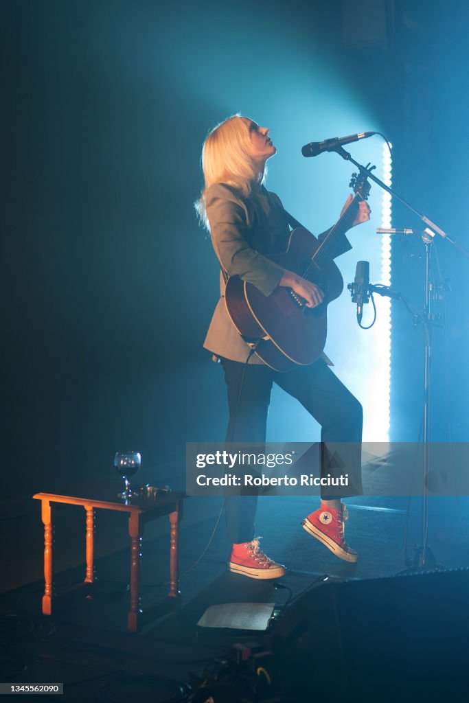 Laura Marling Performs At The Queen's Hall, Edinburgh