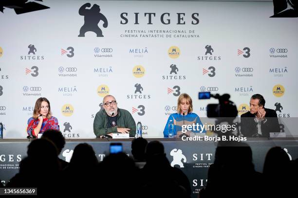 Actress Silvia Alonso, director Alex de la Iglesia, actress Ingrid García-Jonsson and Italian actor Cosimo Fusco attends to 'Veneciafrenia' press...