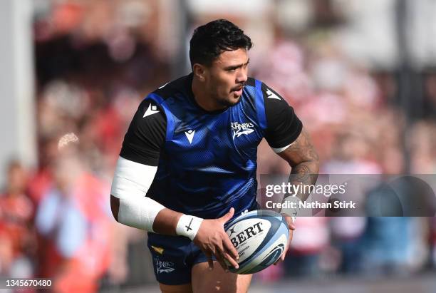 Denny Solomona of Sale Sharks warms up during the Gallagher Premiership Rugby match between Gloucester Rugby and Sale Sharks at Kingsholm Stadium on...