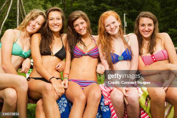 vervormen Reflectie Afhaalmaaltijd 4,585 16 Year Old Bathing Suit Photos and Premium High Res Pictures - Getty Images vervormen Reflectie Afhaalmaaltijd 4,585 16 Year Old Bathing Suit Photos and Premium High Res Pictures - Getty Images
