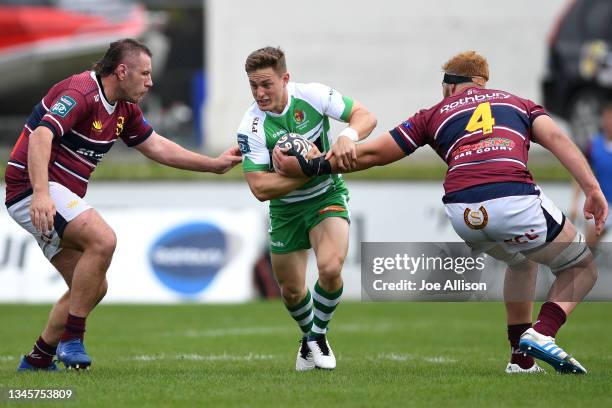 Brett Cameron of Manawatu attempts to break through the defence during the round five Bunnings NPC match between Southland and Manawatu at Rugby Park...