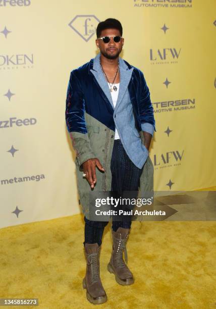 Singer / Songwriter Usher attends the 3rd night of the 2021 Los Angeles Fashion Week on October 09, 2021 in Los Angeles, California.