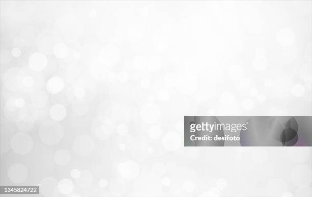 illustrazioni stock, clip art, cartoni animati e icone di tendenza di creativo scintillante brillante grigio molto chiaro e argento bianco colorato bokeh luci di natale sfondi vettoriali orizzontali - bianco