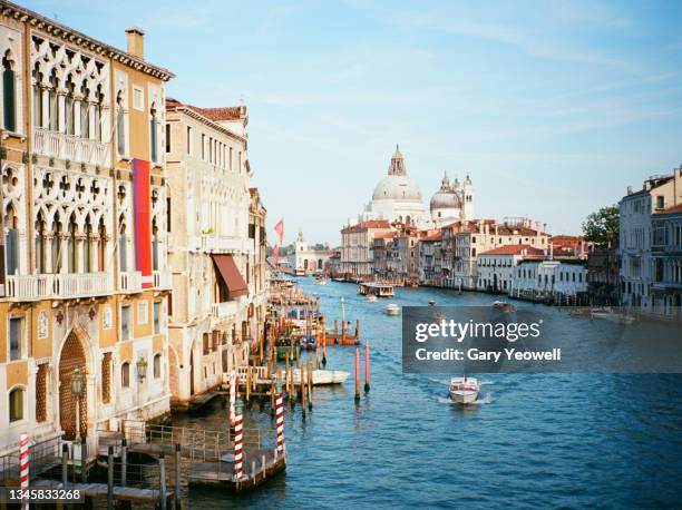 grand canal in venice - santa maria della salute stock pictures, royalty-free photos & images