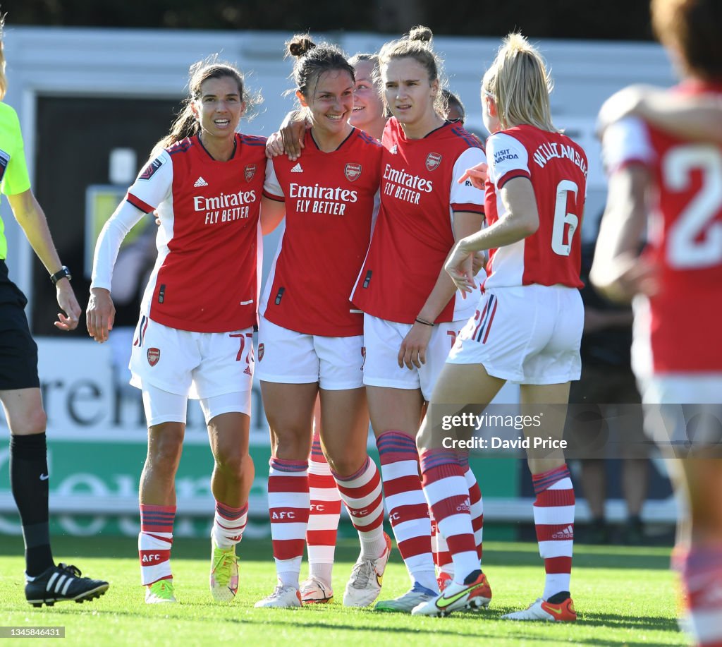 Arsenal Women v Everton Women - Barclays FA Women's Super League