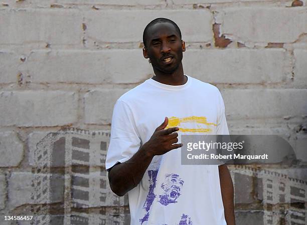 Kobe Bryant of the Los Angeles Lakers attends the 'House of Hoops' contest by Foot Locker on October 6, 2010 in Barcelona, Spain.