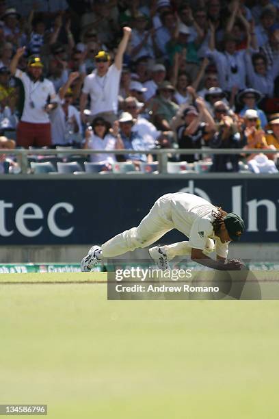 Andrew Symonds takes the catch that dismisses Kevin Pietersen during the 3 Ashes Third Test, Second Day at the WACA Ground in Perth, Australia on...