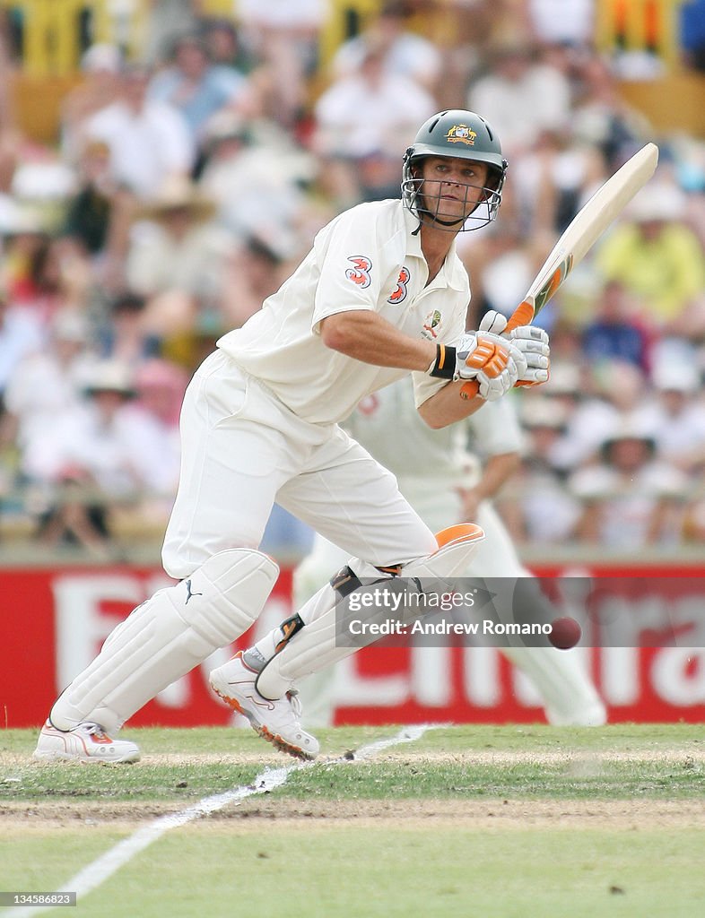 The 3 Mobile Ashes Series - Third Test - Day Three - Australia vs England - December 16, 2006