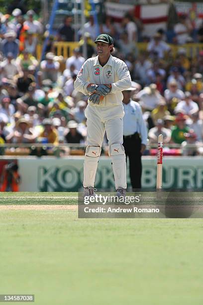 Adam Gilchrist in action during the 3 Ashes Third Test, Second Day at the WACA Ground in Perth, Australia on December 15, 2006.