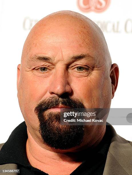 Former NFL player Jim Weatherley arrives at the 26th Anniversary Sports Spectacular at the Hyatt Regency Century Plaza on May 22, 2011 in Century...