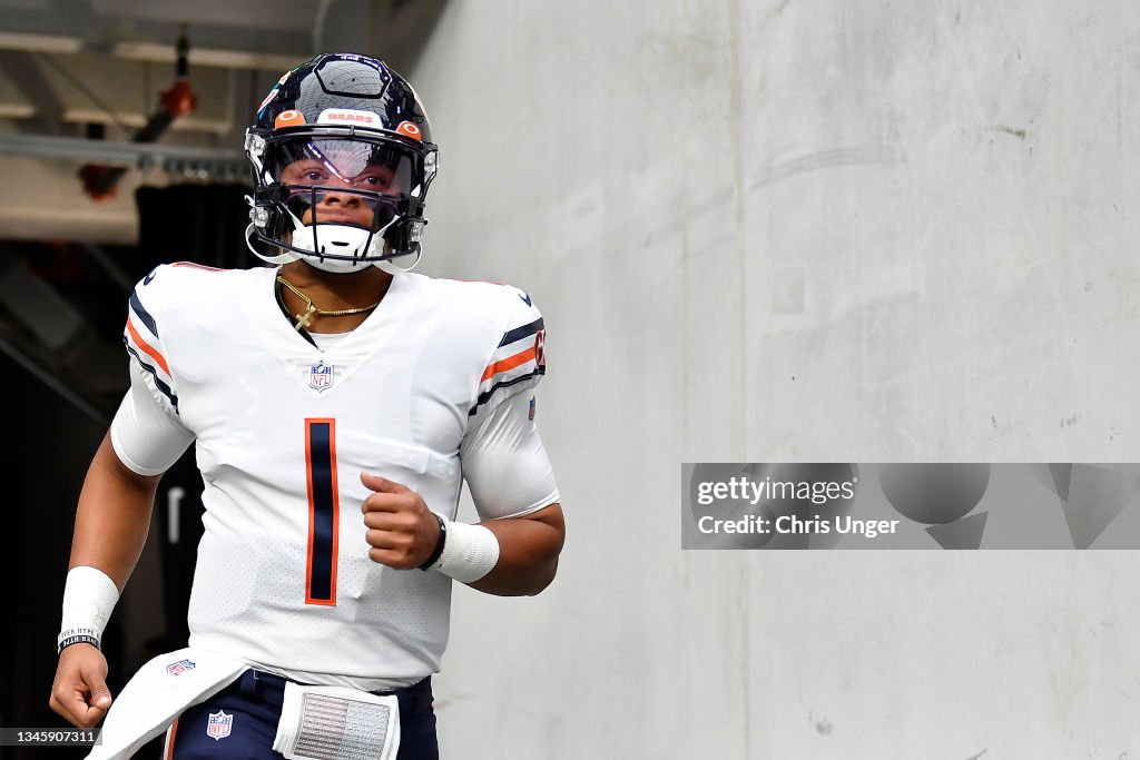 Chicago Bears v Las Vegas Raiders